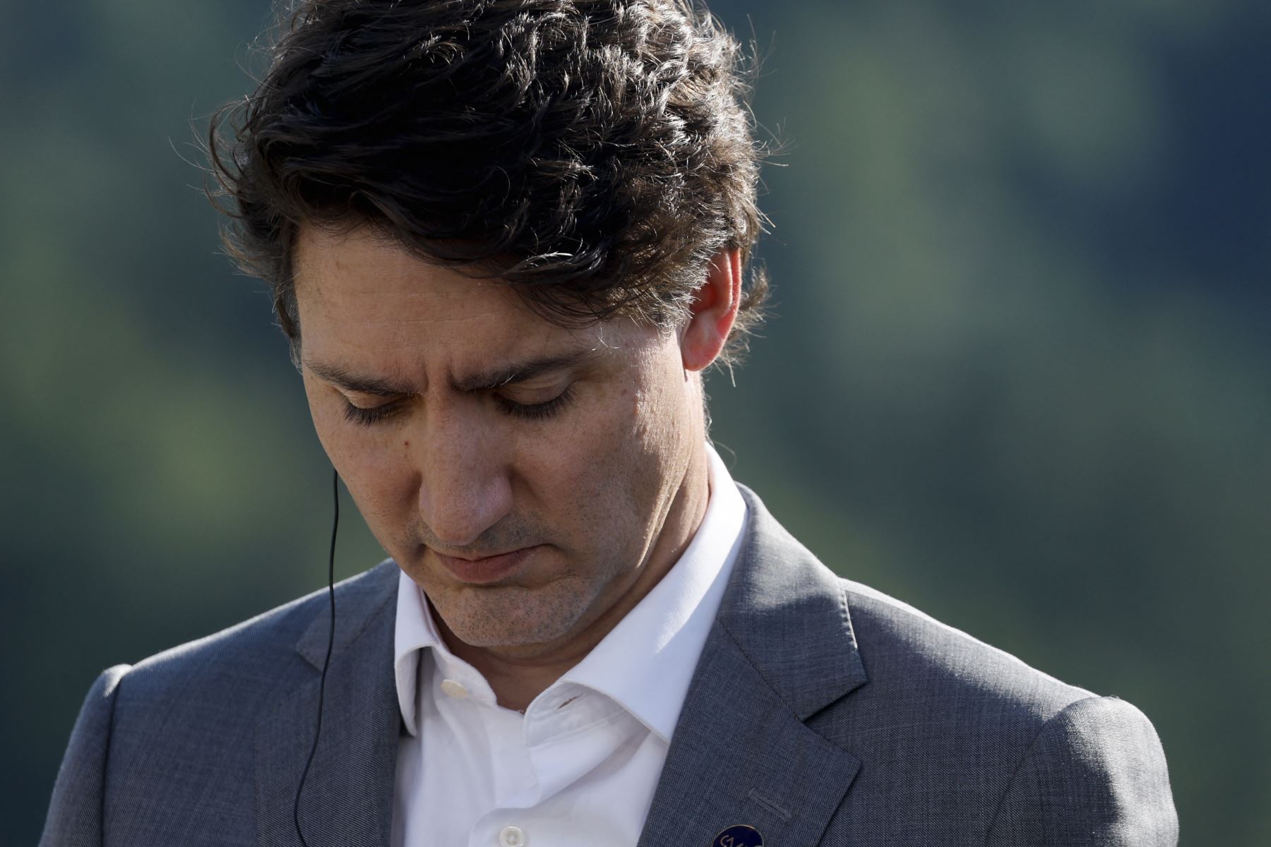 "Los ataques de ayer son impactantes y desgarradores", dijo Trudeau en Ottawa, mientras la policía continuaba buscando a los dos sospechosos. Foto: AFP