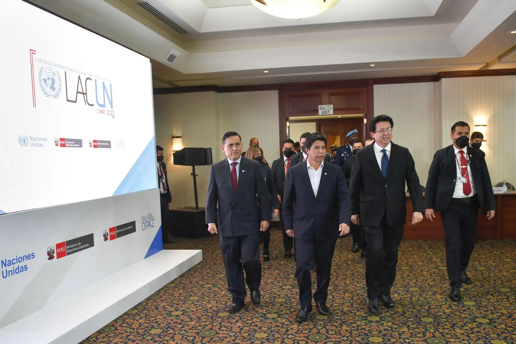 Presidente de la república Pedro Castillo, Junto al Canciller Miguel Ángel Rodríguez Mackay, inauguraron hoy la I Conferencia Latinoamericana y del Caribe sobre Operaciones de Paz de las Naciones Unidas.
Foto: Presidencia Perú