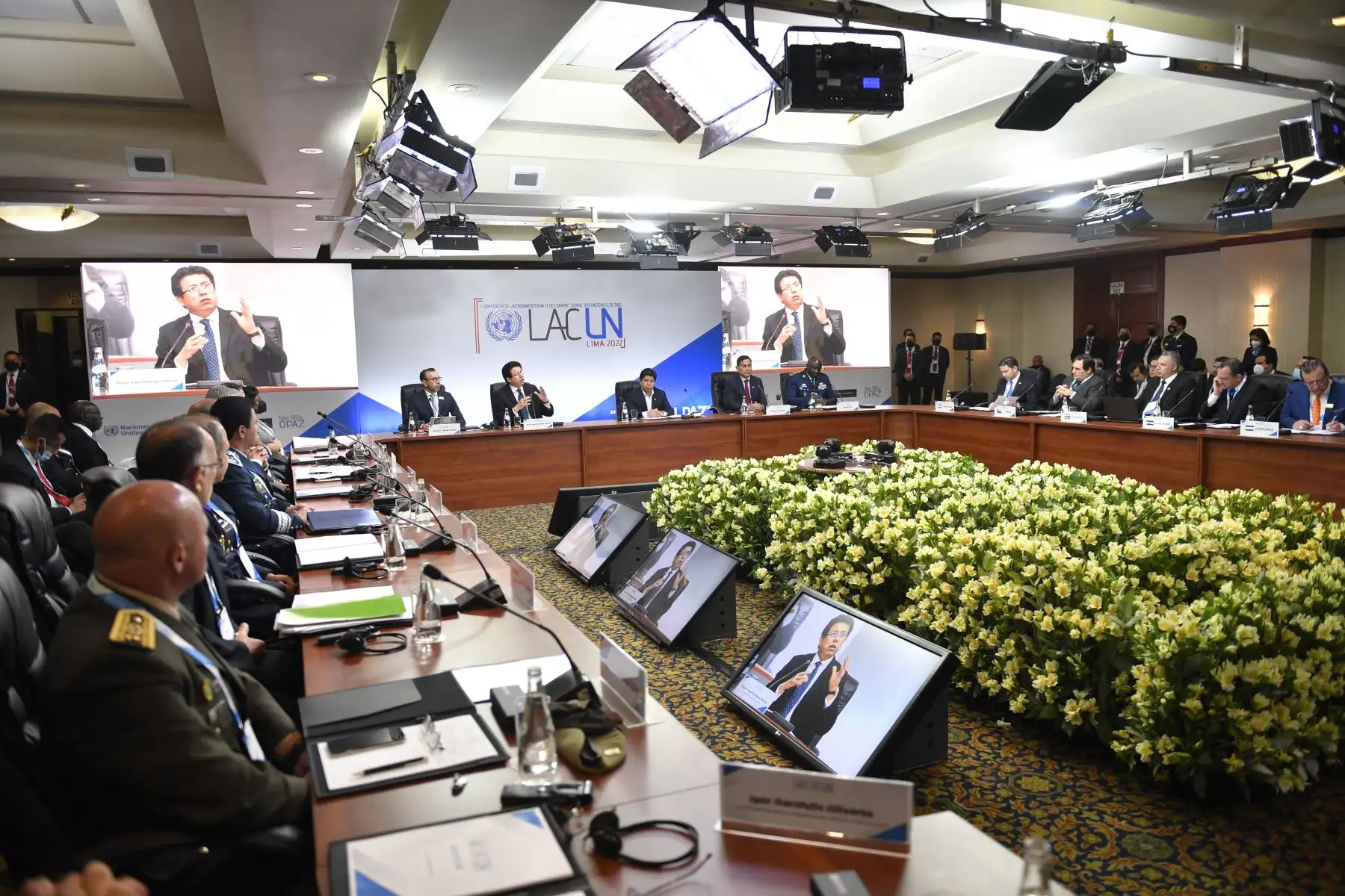Presidente de la república Pedro Castillo, Junto al Canciller Miguel Ángel Rodríguez Mackay, inauguraron hoy la I Conferencia Latinoamericana y del Caribe sobre Operaciones de Paz de las Naciones Unidas.
Foto: Presidencia Perú