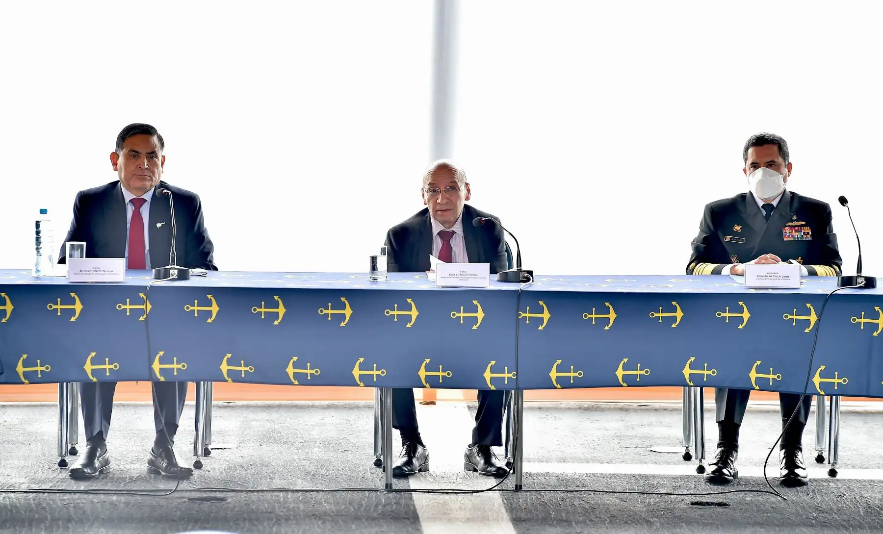 Este grupo de trabajo tiene por objetivo abordar, identificar, promover y proponer acciones que impulsen la industria naval, el financiamiento de la educación superior técnica, planes nacionales, así como las acciones que incentiven las inversiones privadas del sector industrial naval. 
Foto: ANDINA/MEF