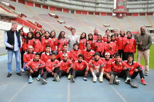 Presentan a selección de atletismo que participará en Sudamericano Sub 18 en Brasil Foto: IPD