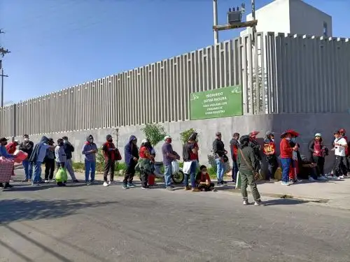 Las entradas para el partido se agotaron, la venta de realizó de manera virtual, a fin de evitar la aglomeración de personas como ocurrió en otras fechas. Cortesía
