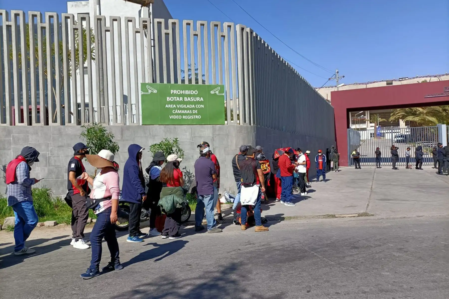 La expectativa crece en Arequipa conforme se acerca la hora del encuentro entre el FBC Melgar vs Independiente del Valle de Ecuador que se desarrollará a las 7:30 de la noche en el Estadio de la UNSA (Universidad Nacional San Agustín).
Foto: Cortesía Rocío Méndez