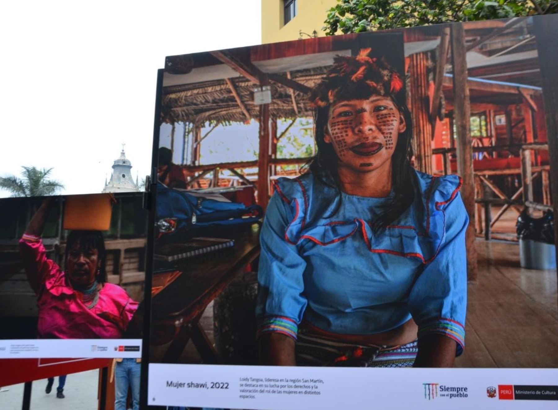 El Ministerio de Cultura presenta una exhibición fotográfica en el centro de Lima. La muestra reflejan la sabiduría de las mujeres indígenas amazónicas. ANDINA/Difusión