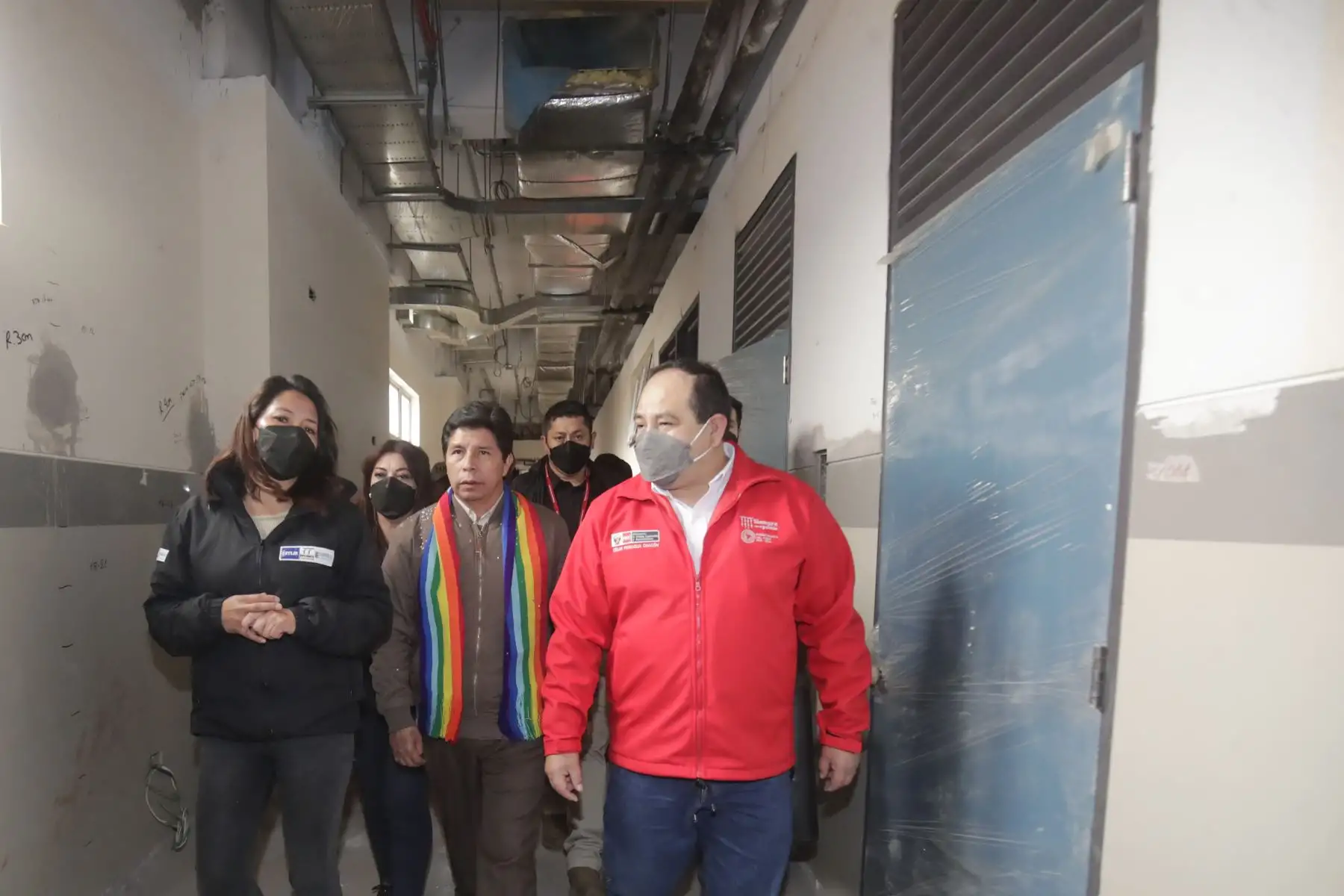 Presidente Pedro Castillo realiza visita inopinada e inspecciona construcción de Hospital Antonio Lorena en Cusco. Foto: ANDINA/ Prensa Presidencia