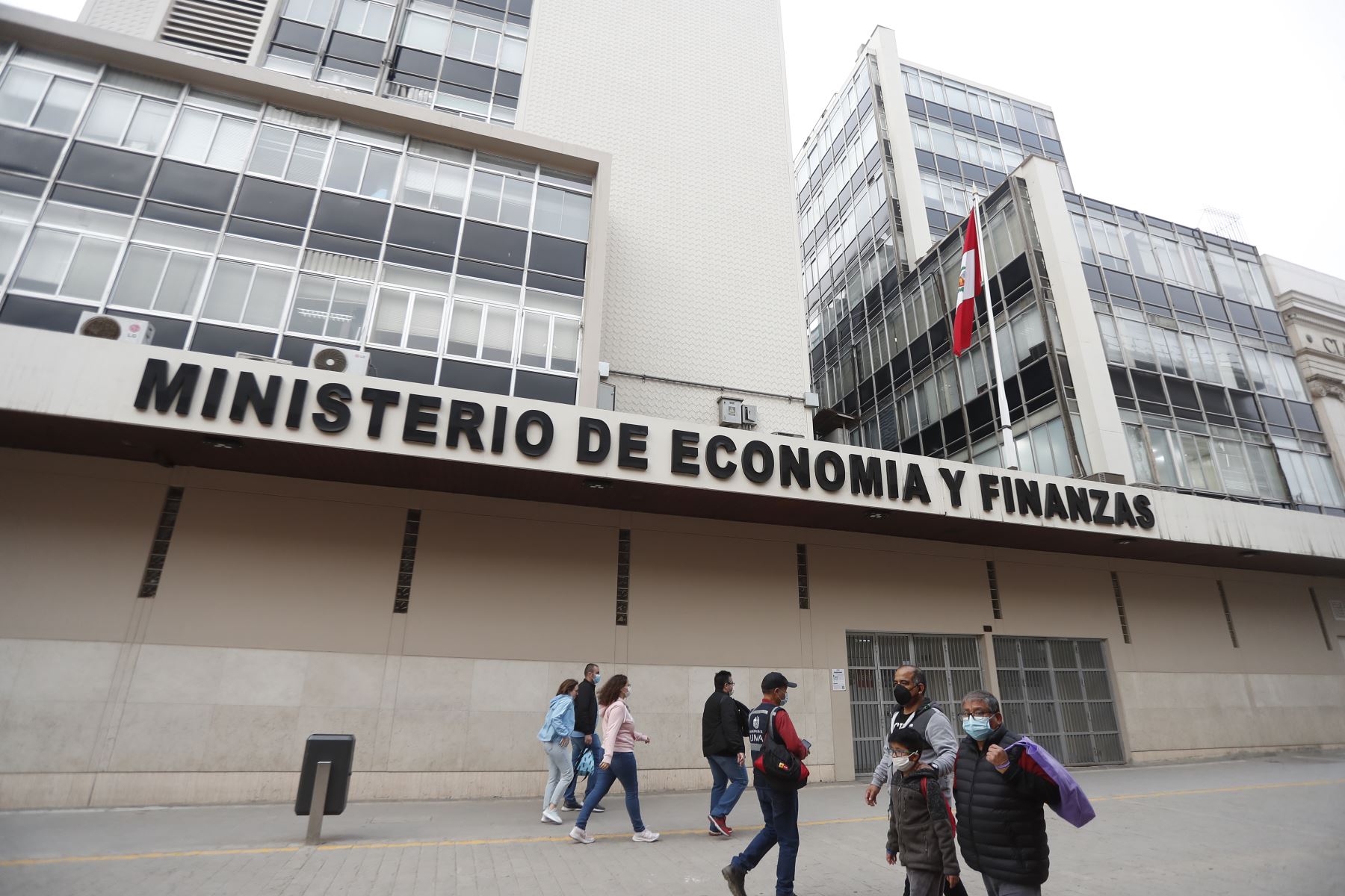 Sede del Ministerio de Economía y Finanzas (MEF). Foto: ANDINA/Renato Pajuelo