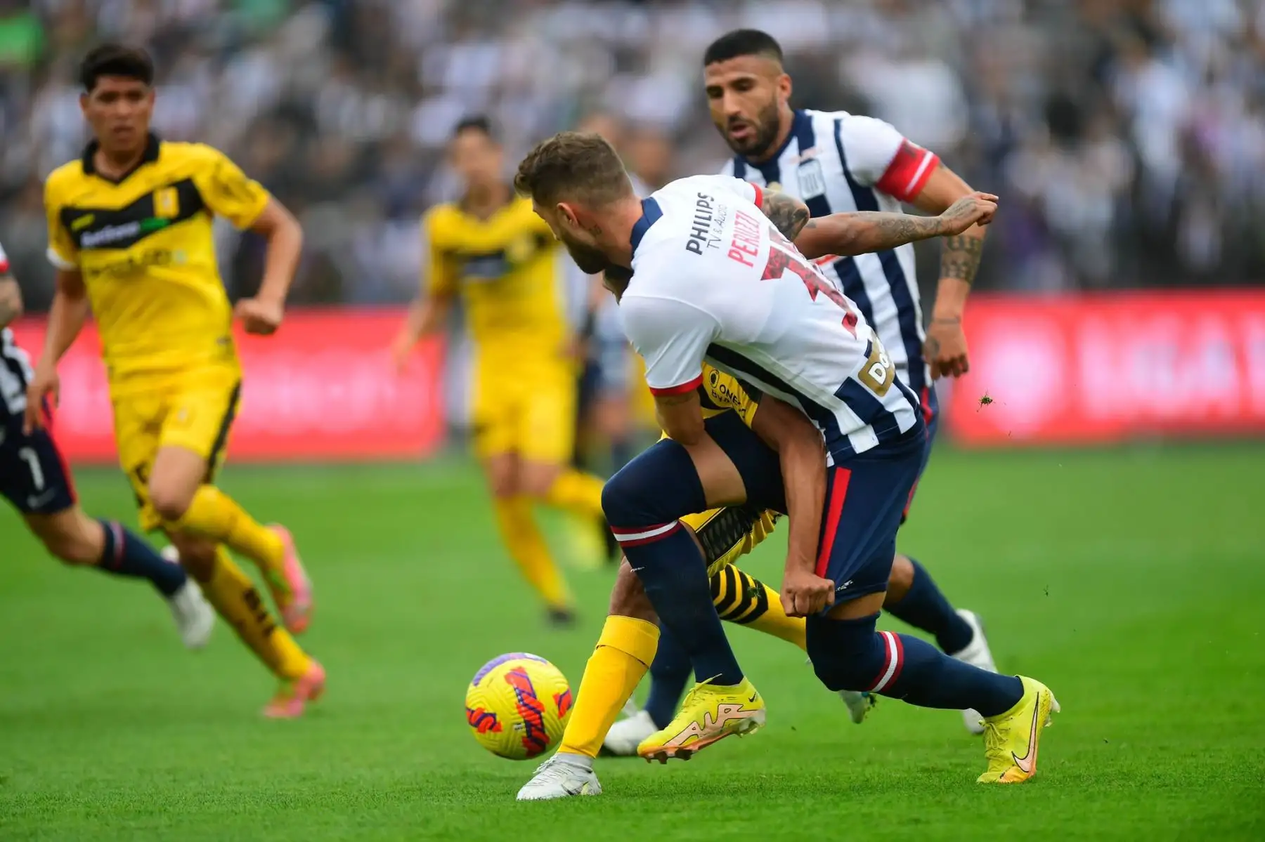 Alianza Lima y Cantolao igualaron 0 a 0 por la fecha 11 del Torneo Clausura de la Liga 1, en el estadio Alejandro Villanueva. Foto: Liga 1