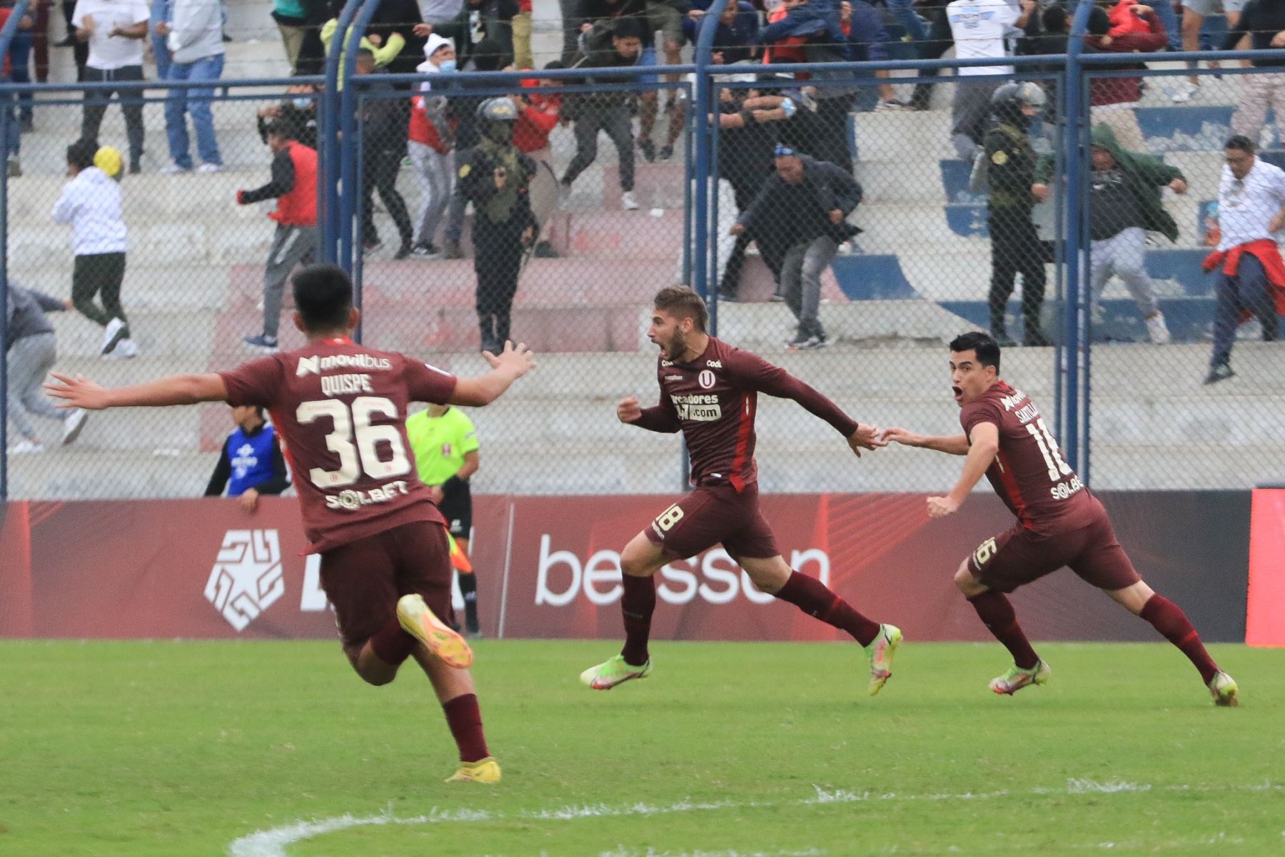 Thiago Cantoro anotó el gol agónico en el triunfo de Universitario ante Sport Boys