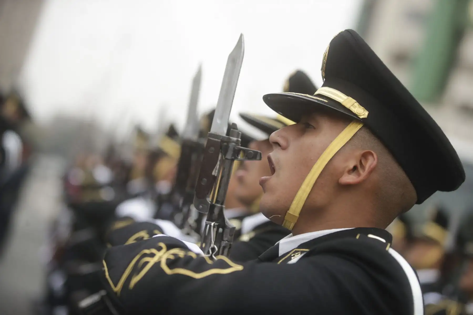 Presidente de la República, Pedro Castillo lidera ceremonia por el Día de los Defensores de la Democracia.
Foto: ANDINA/Prensa Presidencia