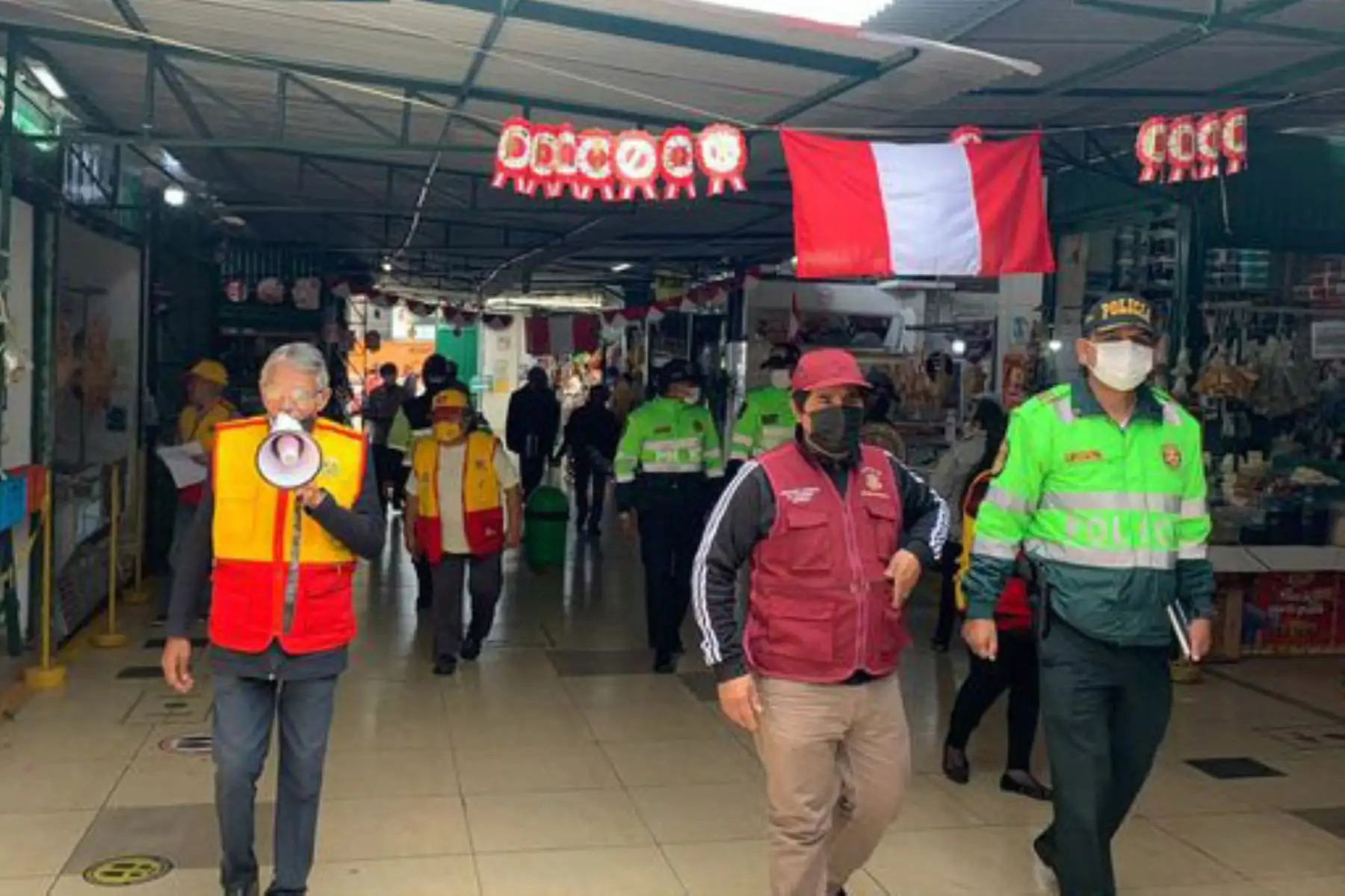 Los policías son capacitados en programación y ejecución de estrategias y actividades, bajo la filosofía de policía comunitario, que apunta a reducir la incidencia delictiva e incrementar la confianza de la población en la Policía Nacional del Perú (PNP). ANDINA/ Mininter