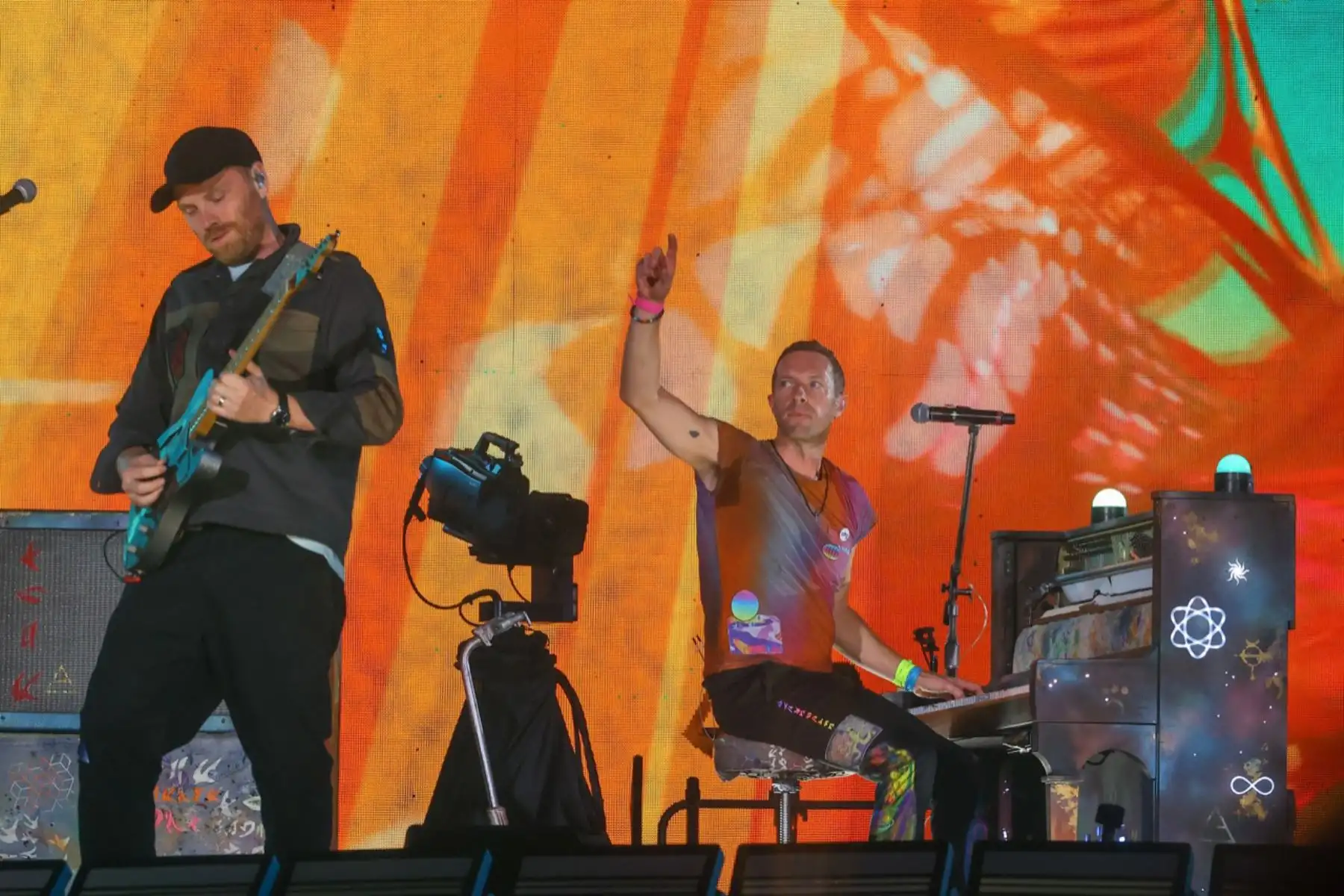 Banda británica Coldplay  en la voz de Chris Martin deslumbra en gran concierto realizado en el Estadio Nacional como parte de su tour internacional “Music of the spheres”.
Foto: ANDINA/ Andrés Valle