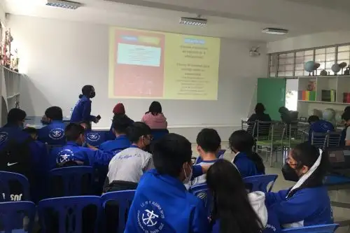Estudiantes plantean soluciones innovadoras a problemas cotidianos. Foto: Cortesía.