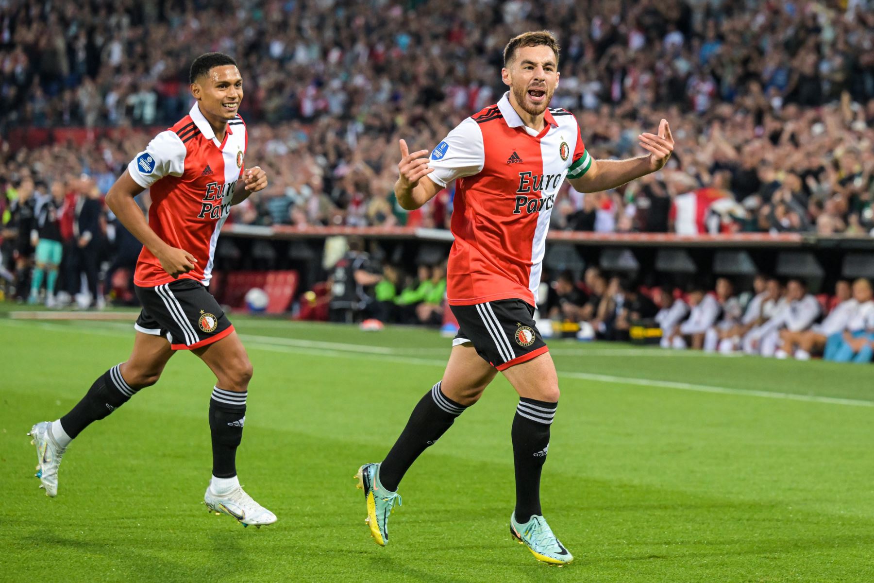 Marco López debuto con la camiseta del Feyenoord ante el Sparta Rotterdam