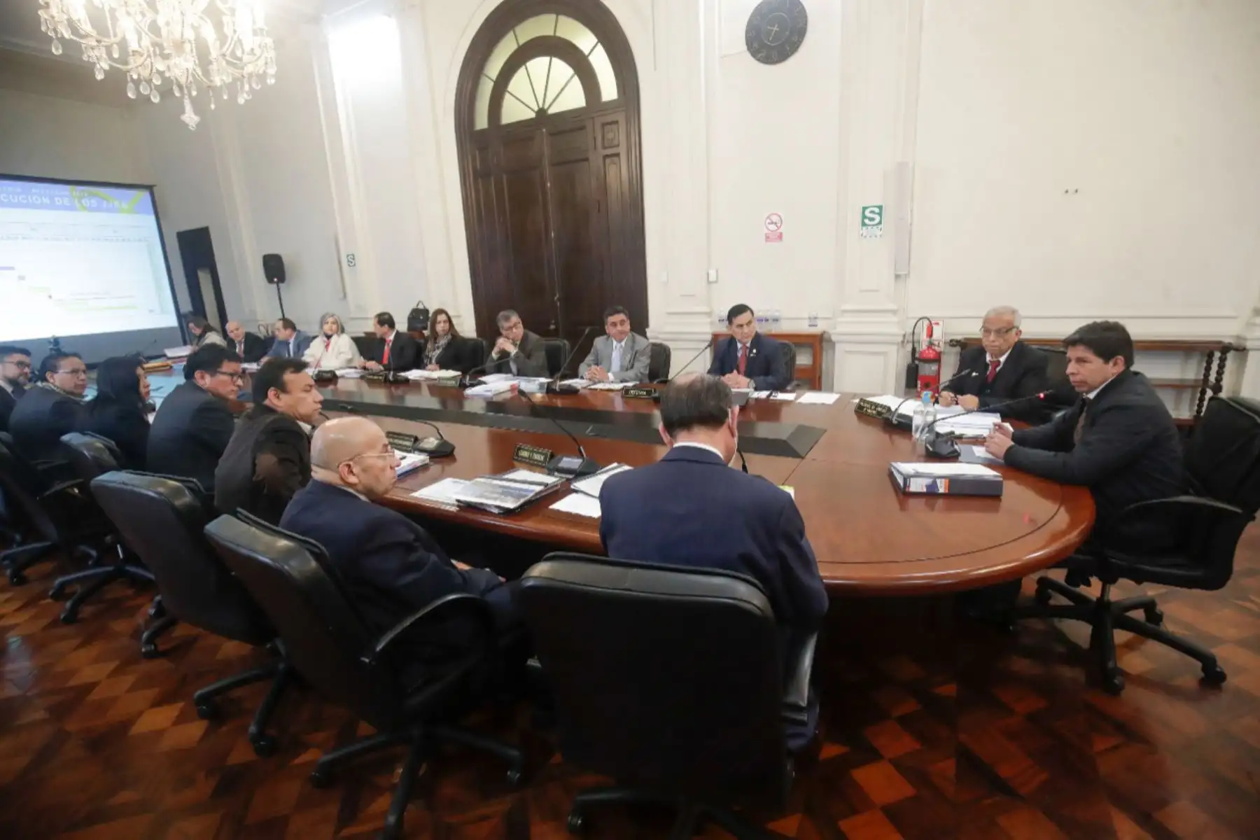 Jefe de Estado Pedro Castillo lidera sesión del Consejo de Ministros. Foto: ANDINA/Prensa Presidencia