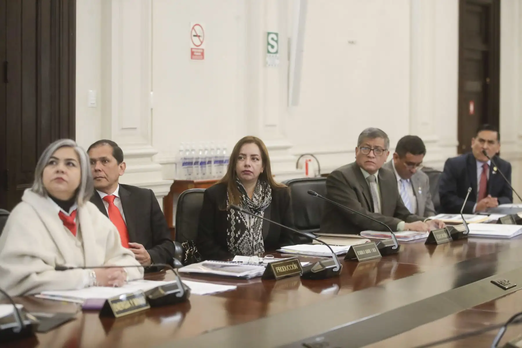 Ministros participan en la sesión del Consejo de Ministros. Foto: ANDINA/Prensa Presidencia