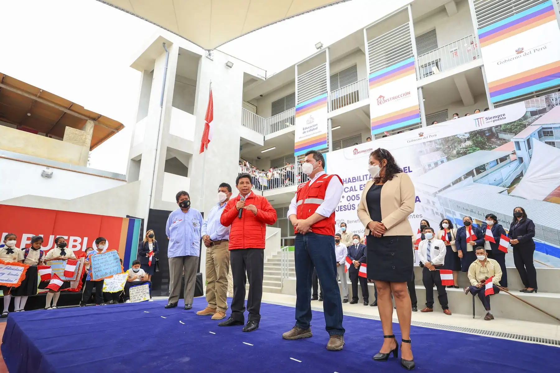 Presidente de la República, Pedro Castillo, en Tumbes inaugura rehabilitación de la I.E. N° 005 Tarcilla de Jesús Granda Mora. Foto: ANDINA/ Prensa Presidencia