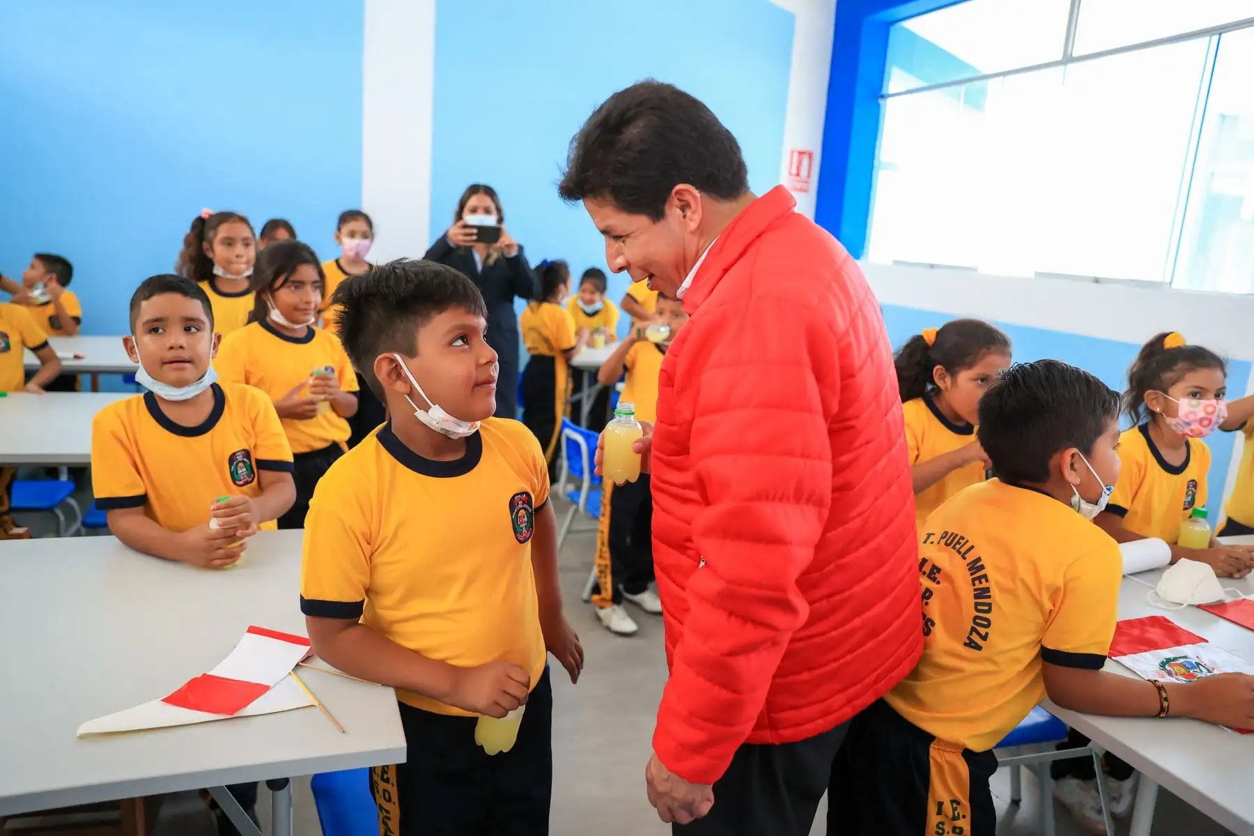 El presidente de la República, Pedro Castillo Terrones, inauguró hoy la Institución Educativa SO1 PNP Carlos Teodoro Puell Mendoza en el distrito de Tumbes, obra que beneficiará a 646 alumnos de inicial, primaria y secundaria. Foto: ANDINA/Presidencia Perú