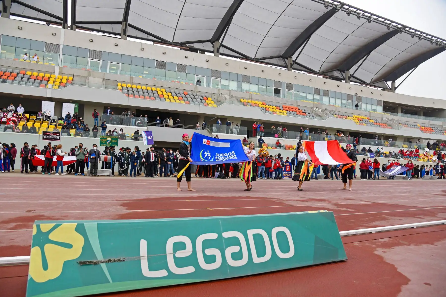 Cincuenta mil estudiantes de 4,000 instituciones educativas iniciaron las competencias de la etapa regional de los Juegos Escolares Deportivos y Paradeportivos, en busca de la clasificación a la etapa macrorregional. Foto: Legado