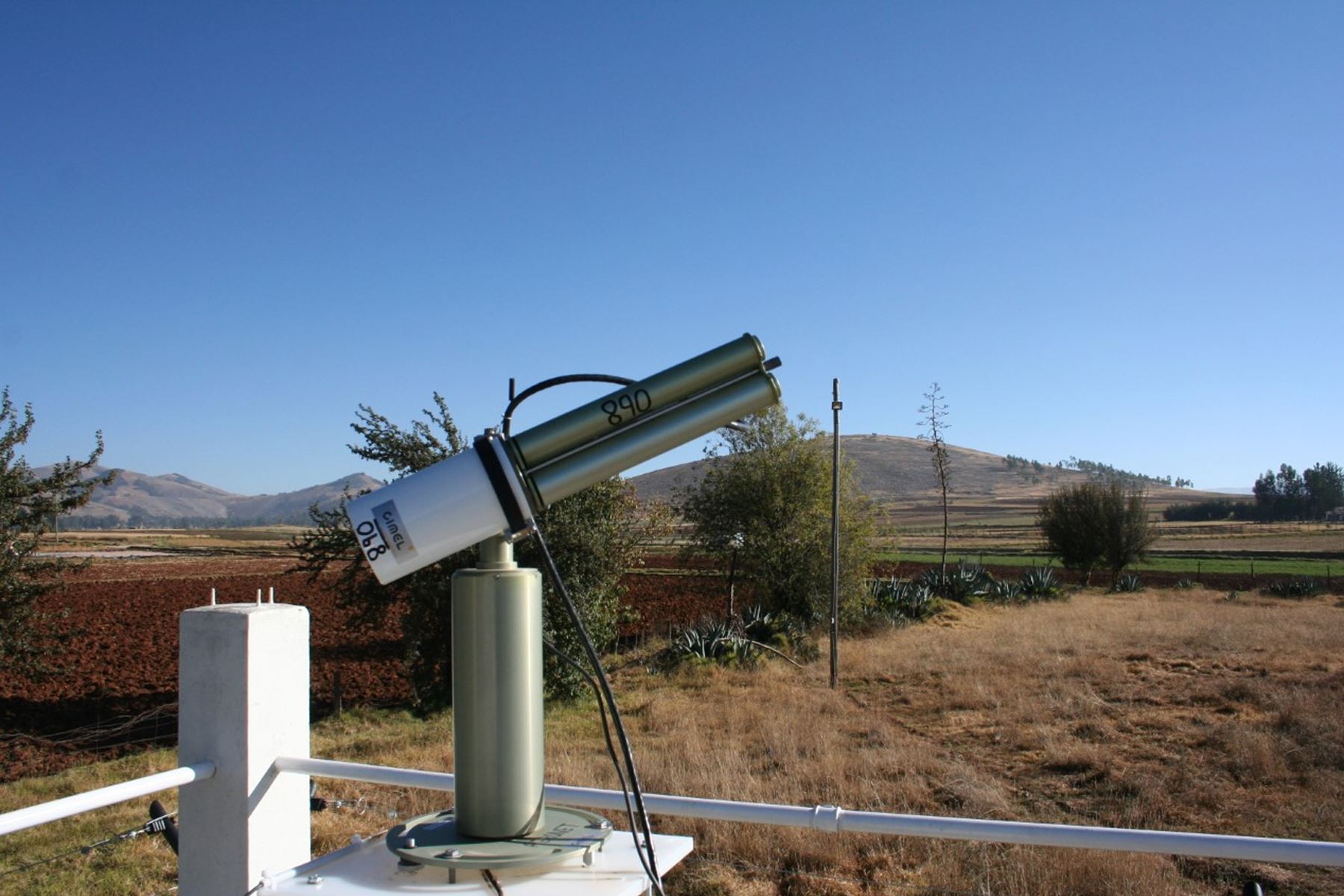 El fotómetro solar fue instalado como parte de una cooperación el programa Aeronet de la NASA. Foto: IGP