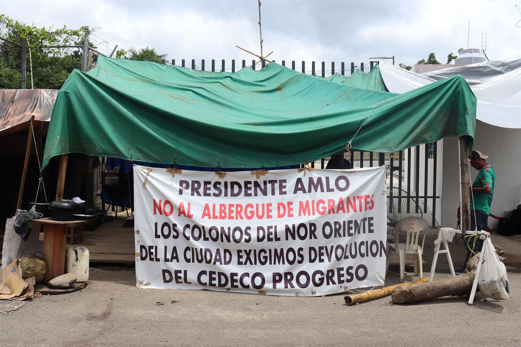 Protesta contra albergue en la frontera sur de México cumple mes y medio.