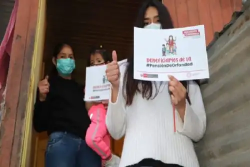 El primer padrón está compuesto por 2,158 beneficiarios entre 12 y 17 años, 1,442 de 6 a 11 años, 1,358 de 1 a 5 años y finalmente 42 personas con menos de 1 año, pertenecientes a 24 regiones y 789 distritos de todo el país.