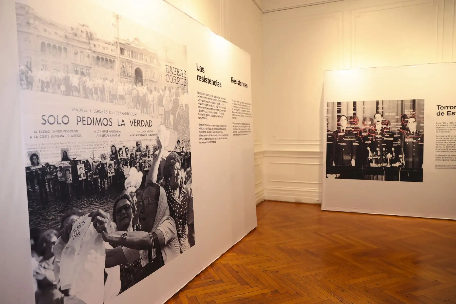 Presidente Pedro Castillo visita la muestra “Nunca Más” – Museo Sitio de Memoria ESMA, Ex Centro Clandestino de Detención, Tortura y Exterminio.Foto: ANDINA/Prensa Presidencia/ Vidal Tarqui Palomino