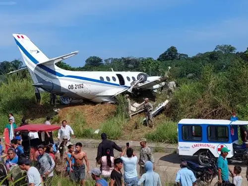 Los heridos fueron trasladados en una aeronave de la FAP a la ciudad de Iquitos, capital de Loreto. Foto: ANDINA/COEN