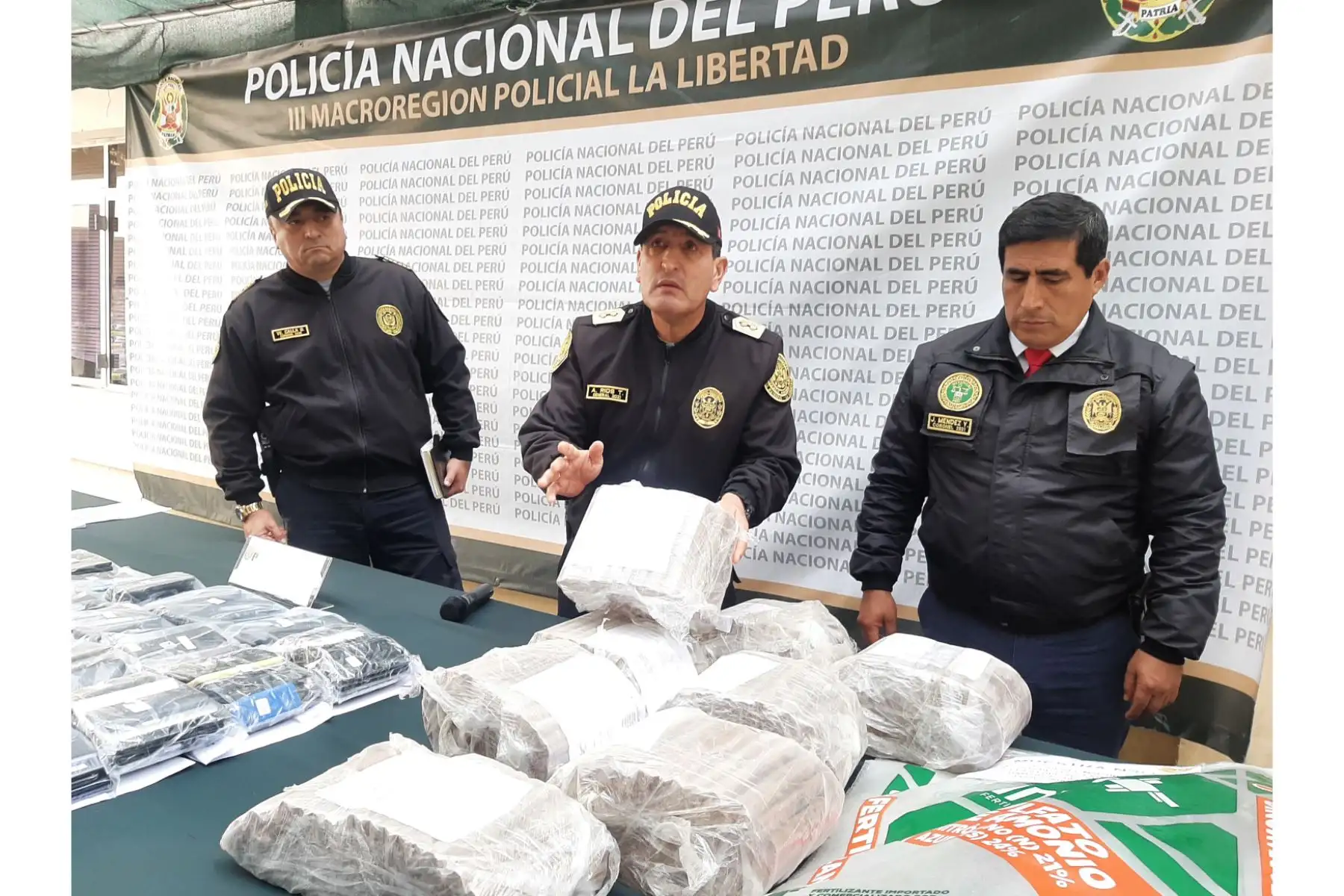 Durante los últimos meses, el distrito de Pataz había sido tomado por bandas criminales integradas por peruanos y extranjeros, que se disputaban el cobro de cupos y extorsiones a mineros ilegales, informó la PNP. Foto: ANDINA/Cortesía Luis Puell.