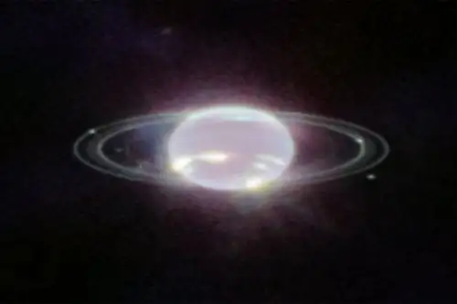 Este planeta se caracteriza como un gigante de hielo debido a la composición química de su interior. En comparación con los gigantes gaseosos Júpiter y Saturno, Neptuno es mucho más rico en elementos más pesados que el hidrógeno y el helio. Foto: NASA