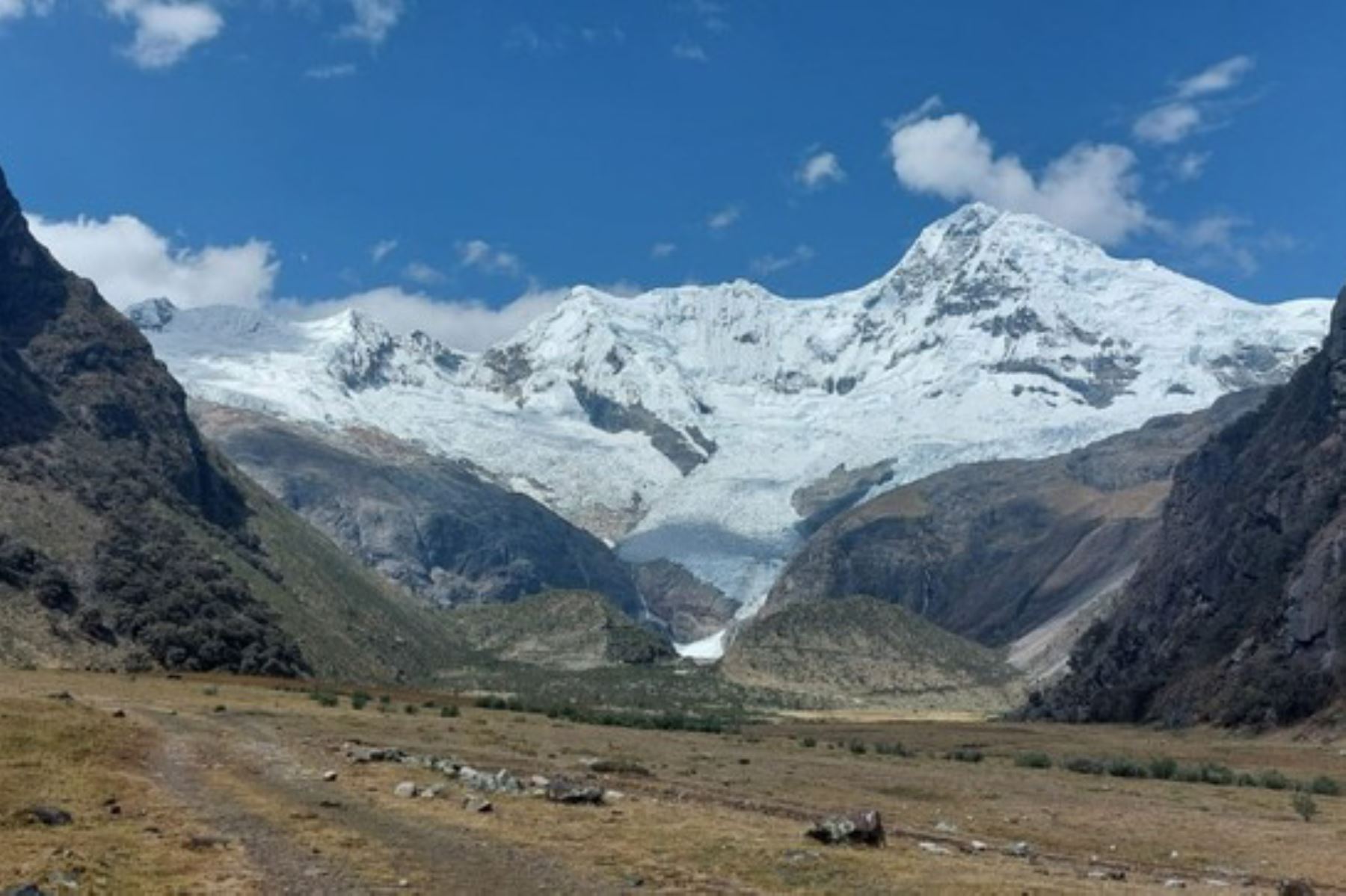 Perú alberga más del 70 % de los glaciares tropicales del mundo. Foto: Minam.