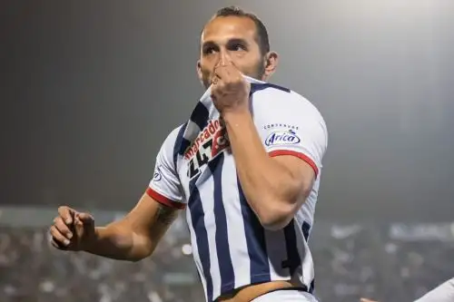 Una actuación sobresaliente de Hernán Barcos hizo que Alianza Lima se quede con los 3 puntos. Foto: Difusión