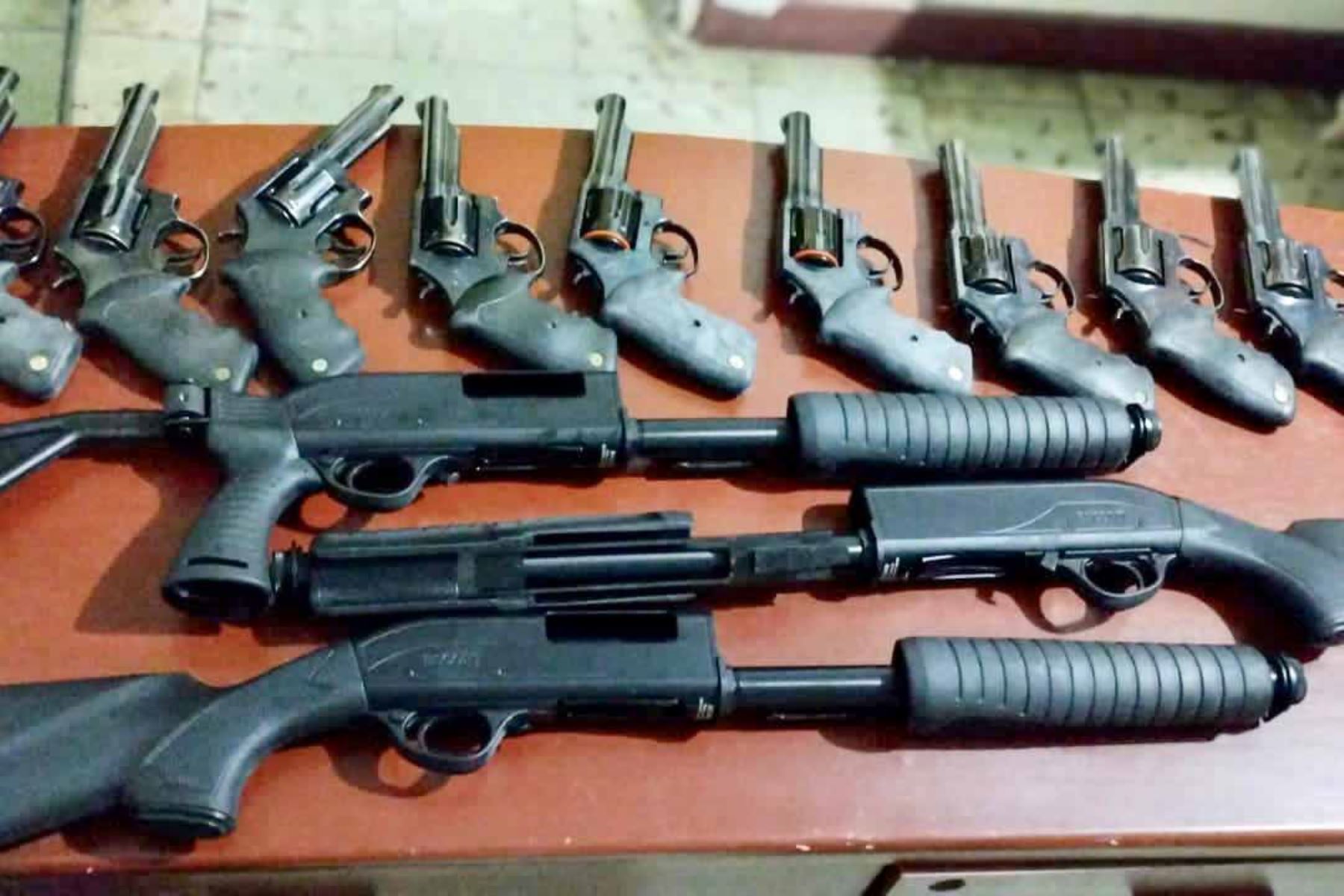 Las empresas de seguridad privada tenían almacenadas de forma irregular las armas de fuego en sus armerías Foto: ANDINA/Sucamec