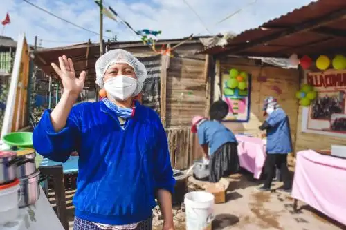 Ollas comunes reciben alimentos del programa Qali Warma del Midis. Foto: Midis/Difusión