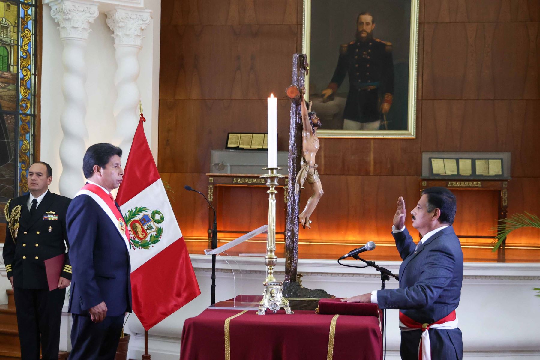 Presidente de la República, Pedro Castillo Terrones, toma juramento a nuevos ministros de Estado. Foto: ANDINA/Presidencia Perú