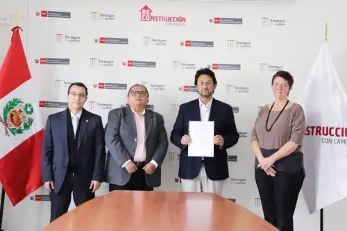 La suscripción del contrato fue posible gracias al acuerdo de gobierno a gobierno (G2G) con el Reino Unido, el cual reduce los riesgos de incumplimiento. Foto: ARCC
