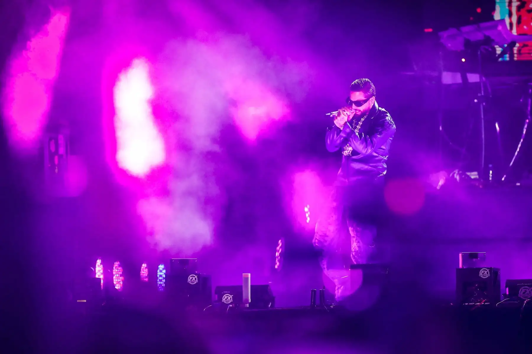 El cantante colombiano Maluma hizo vibrar a sus fans quienes corearon sus éxitos más sonados en las radios. El reguetonero dio un sensacional show donde entonó temas como “Felices los cuatro”, “Hawái” y “ADMV” de su gira “Papi Juancho, Maluma World Tour”. Foto: ANDINA/Renato Pajuelo