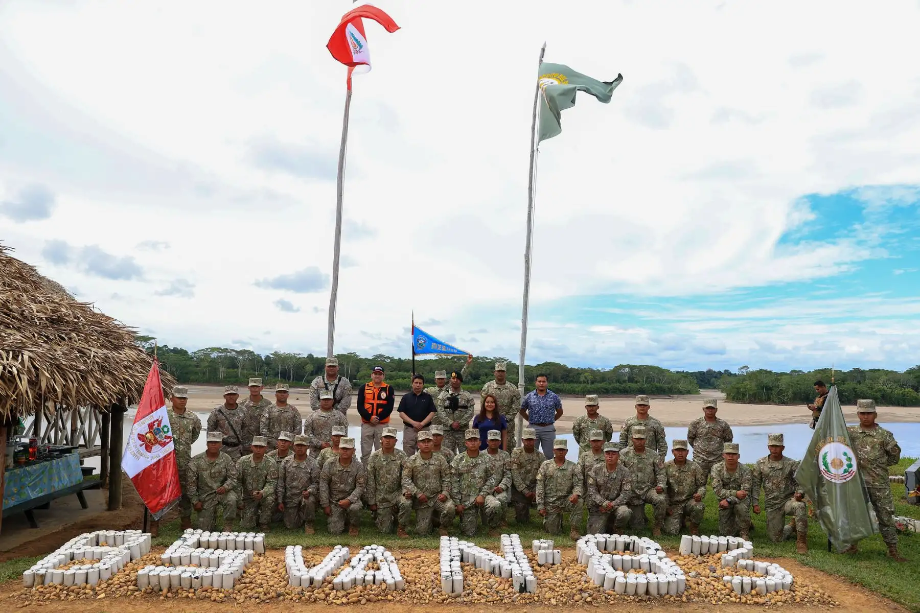 El presidente de la República, Pedro Castillo, recorrió instalación militar en Güepí, zona de frontera de Perú, Ecuador y Colombia. Foto: ANDINA/Prensa Presidencia