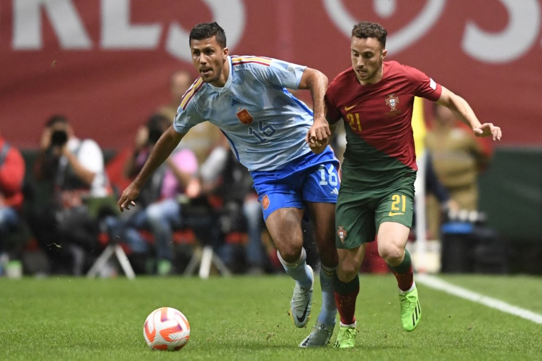 España y Portugal juegan por un lugar en la final de la Liga de Naciones