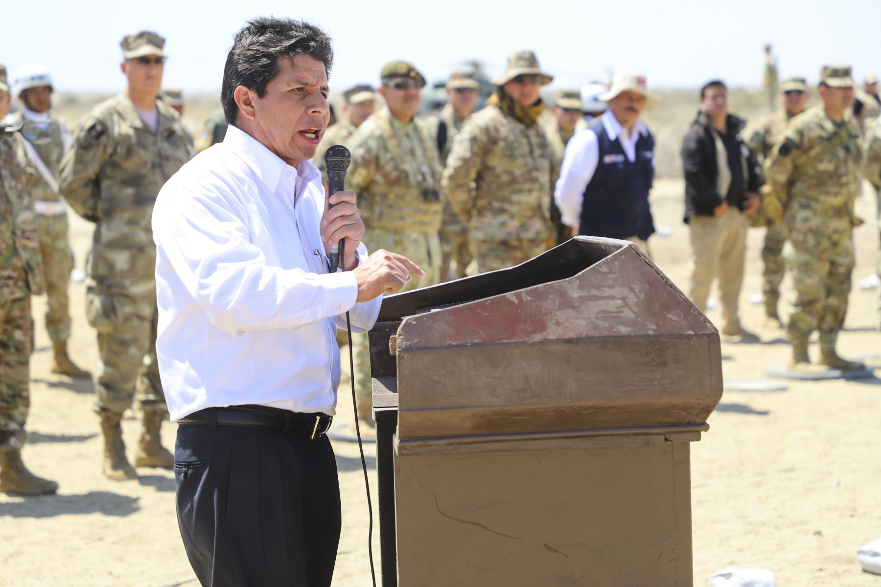 Presidente Pedro Castillo participó en la ceremonia de ejecución de maniobras tácticas “Fortaleza 2022”, en Piura. Foto: ANDINA/ Prensa Presidencia