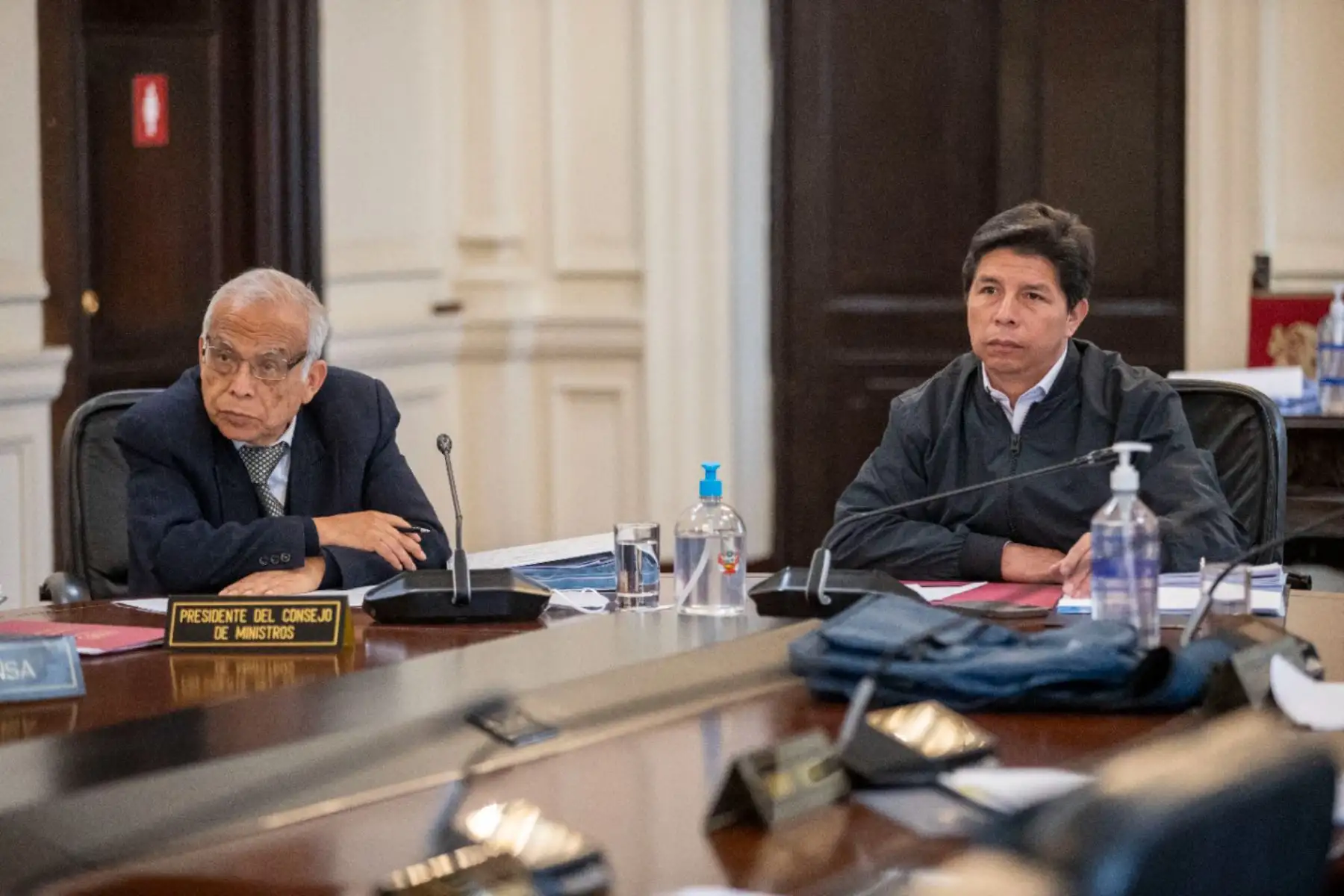 El presidente Pedro Castillo lidera una nueva sesión del Consejo de Ministros en la cual se evalúan temas de interés nacional, como los avances en la implementación del plan Impulso Perú y la situación de los principales proyectos de inversión pública-privada que se encuentran en ejecución.
Foto: ANDINA/Prensa Presidencia
