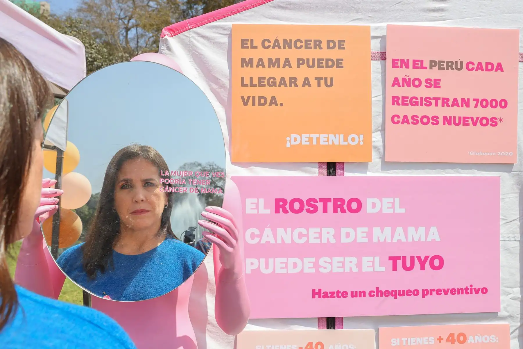 En el marco del mes de la concientización contra el cáncer de mama, la institución líder en la prevención de cáncer desde hace más de 70 años, presentó su nueva campaña con el propósito de sensibilizar a todas las mujeres de que hoy mismo ellas podrían estar padeciendo esta enfermedad, pero sólo lo sabrían realizándose un chequeo preventivo. 
Foto: ANDINA/Andrés Valle