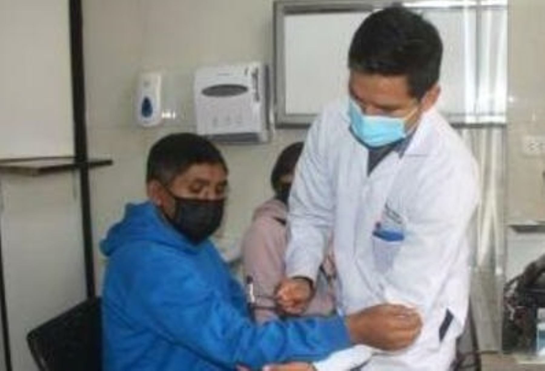 Paciente con ataque cerebrovascular se recupera tras ser atendido en el Instituto Nacional de Ciencias Neurológicas. Foto: INCN