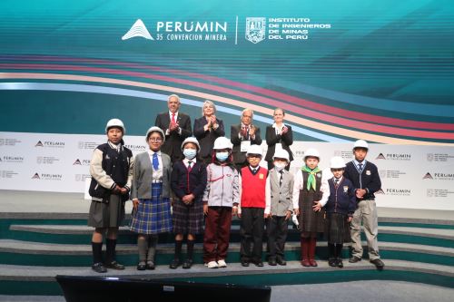 El Presidente del Consejo de Ministros, Aníbal Torres, clausuró la  Convención Minera PERUMIN, en la región Arequipa.
