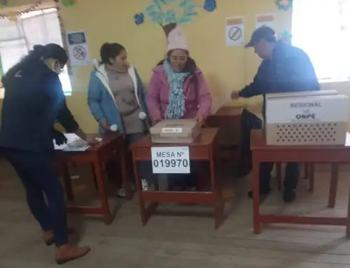 Una de las primeras mesas de sufragio que se instaló en Huánuco se ubicó en la institución educativa Pedro Paulet Mostajo del distrito San Francisco de Asís, situado en la provincia de Lauricocha. ANDINA/Difusión