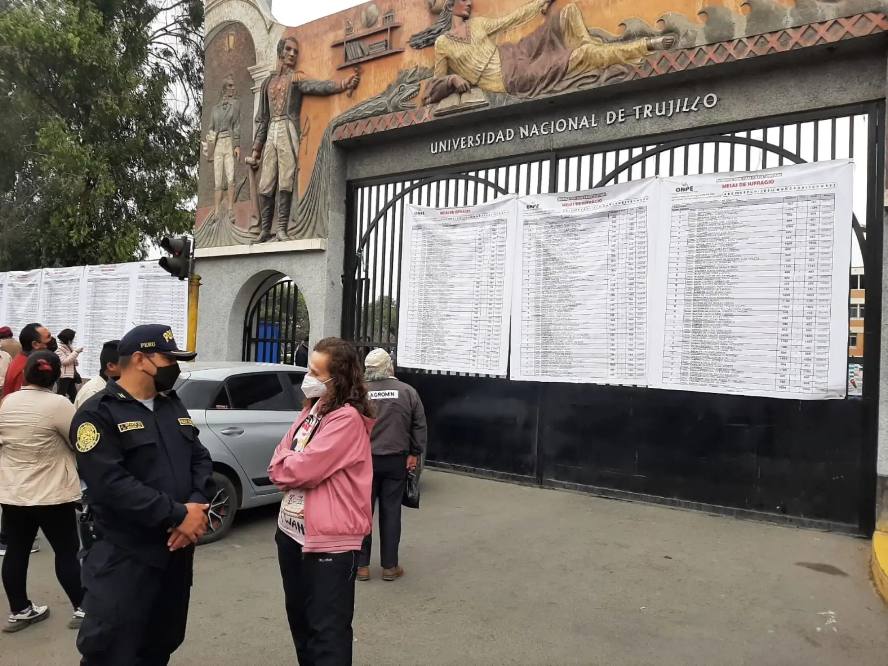 La Libertad es la segunda región con más población electoral en el país con más de 1 millón 461,000 electores en la jornada que se desarrolla hoy para elegir a nuevas autoridades regionales y municipales. Foto: Luis Puell Zapata