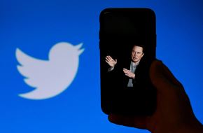 Continúan las tensiones entre Twitter y Elon Musk. Foto: AFP.