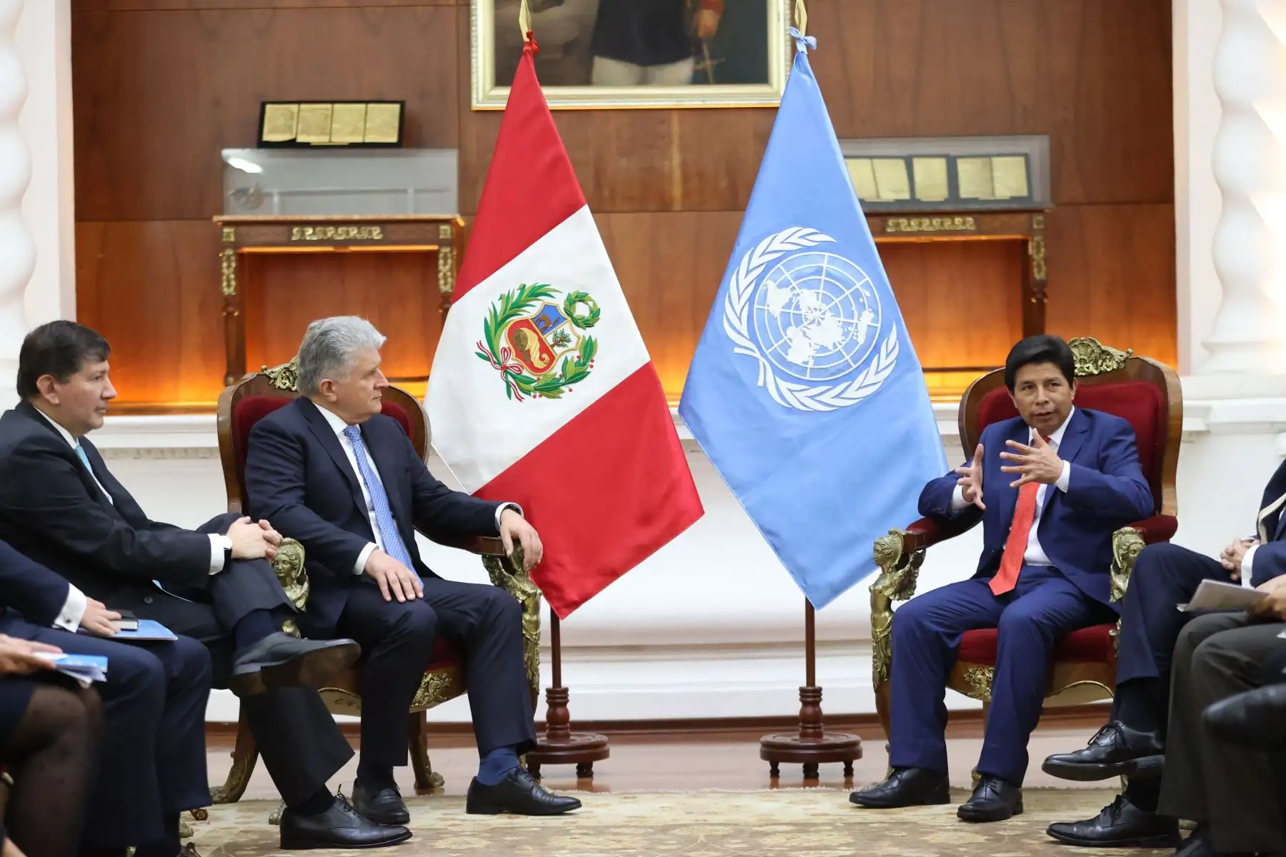 Presidente de la República, Pedro Castillo Terrones, sostiene reunión con el subsecretario general de la ONU para Europa, Asia Central y las Américas, Miroslav Jenča. Foto: ANDINA/Prensa Presidencia