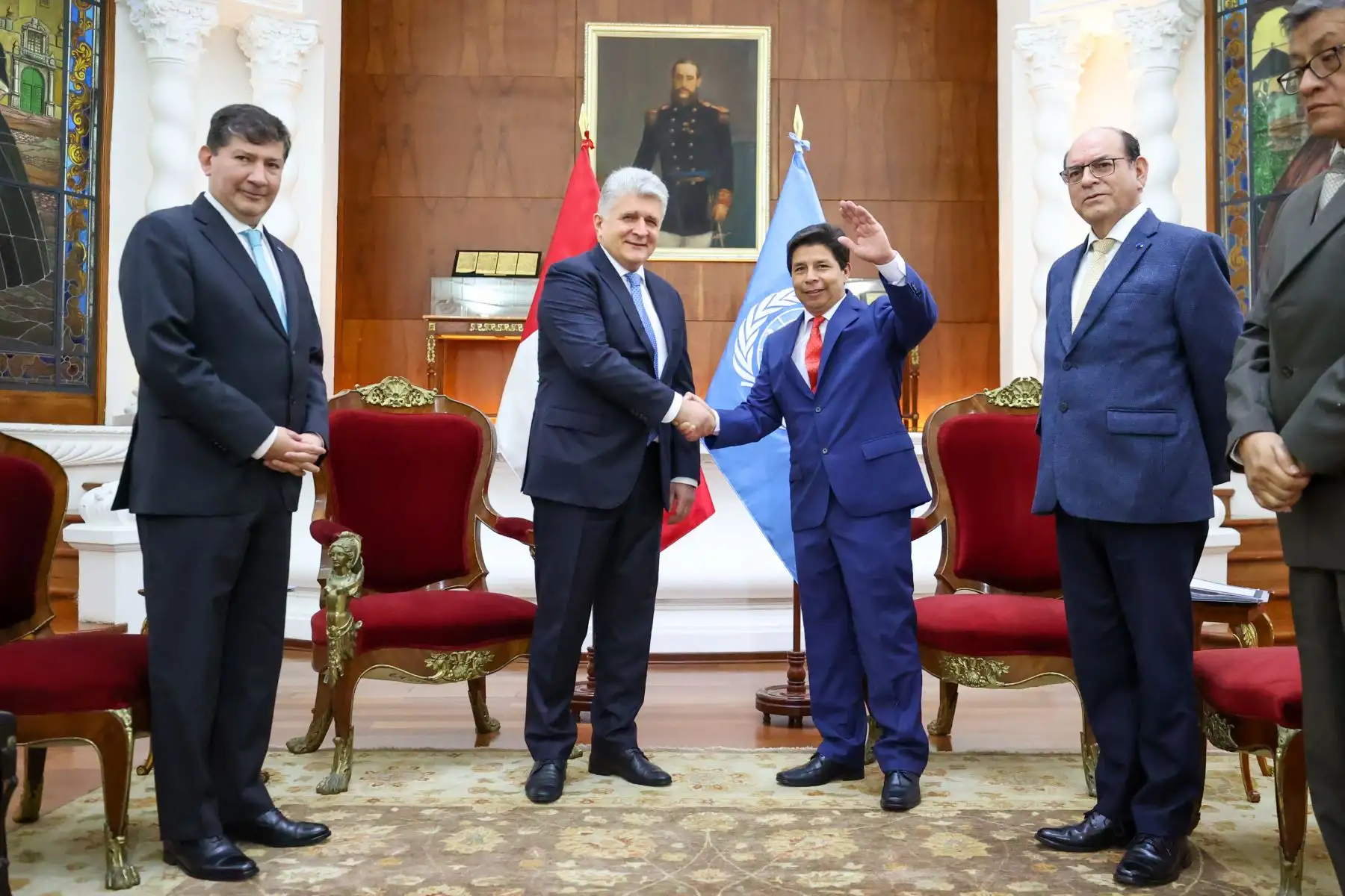 Presidente de la República, Pedro Castillo Terrones, sostiene reunión con el subsecretario general de la ONU para Europa, Asia Central y las Américas, Miroslav Jenča. Foto: ANDINA/Prensa Presidencia
