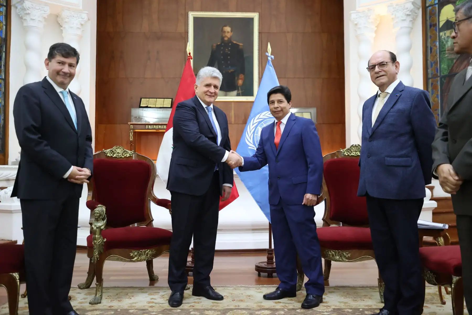 Presidente de la República, Pedro Castillo Terrones, sostiene reunión con el subsecretario general de la ONU para Europa, Asia Central y las Américas, Miroslav Jenča. Foto: ANDINA/Prensa Presidencia