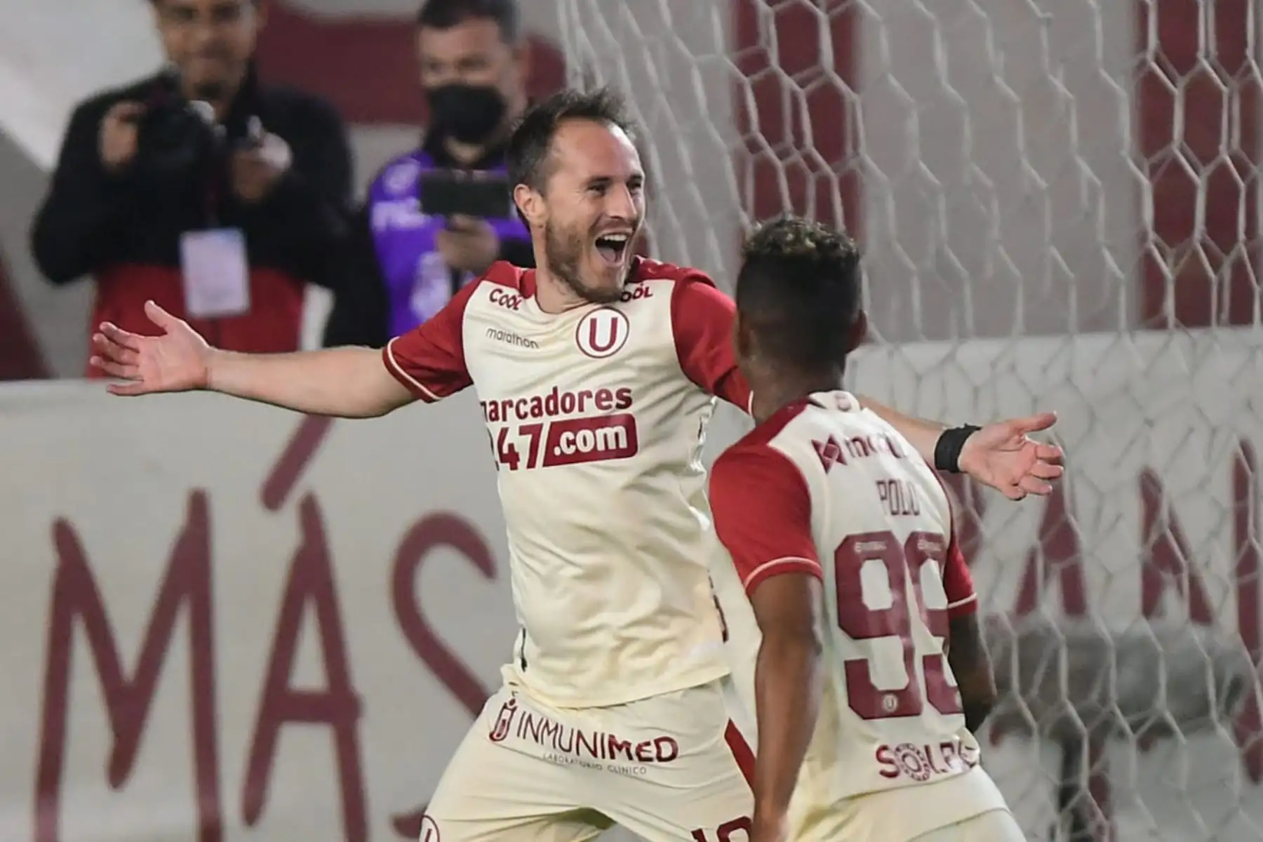 Así fue el festejo de Hernán Novick para marcar el primero de la noche.
